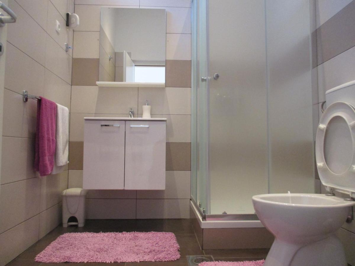 Apartment Near Center,Beach,Bus +Free Parking Zadar Exterior photo