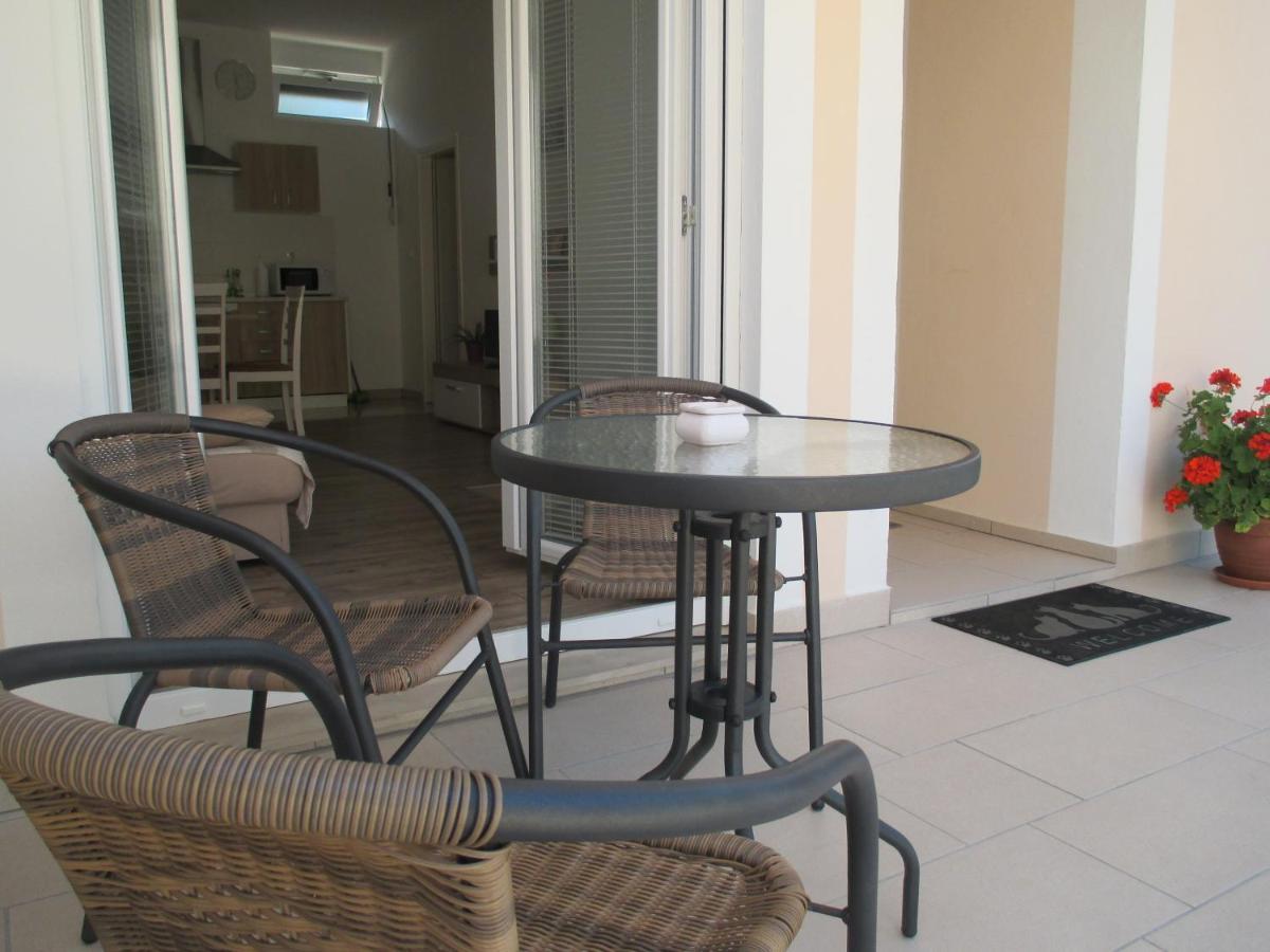 Apartment Near Center,Beach,Bus +Free Parking Zadar Exterior photo